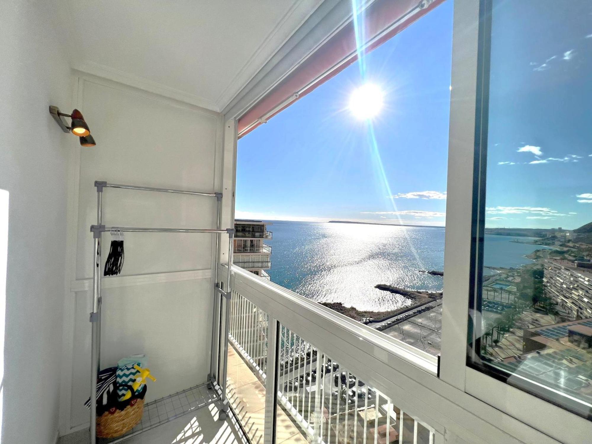 알리칸테 Vistas Al Mar. Gran Salon. Playa A 1 Minuto. Wifi 아파트 외부 사진