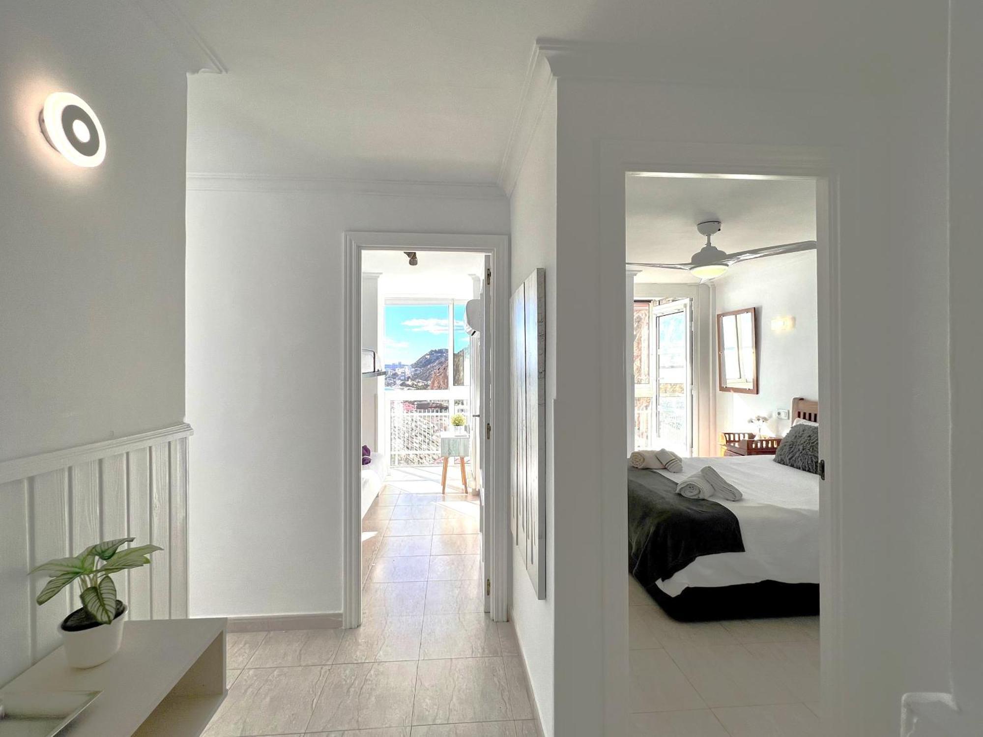 알리칸테 Vistas Al Mar. Gran Salon. Playa A 1 Minuto. Wifi 아파트 외부 사진