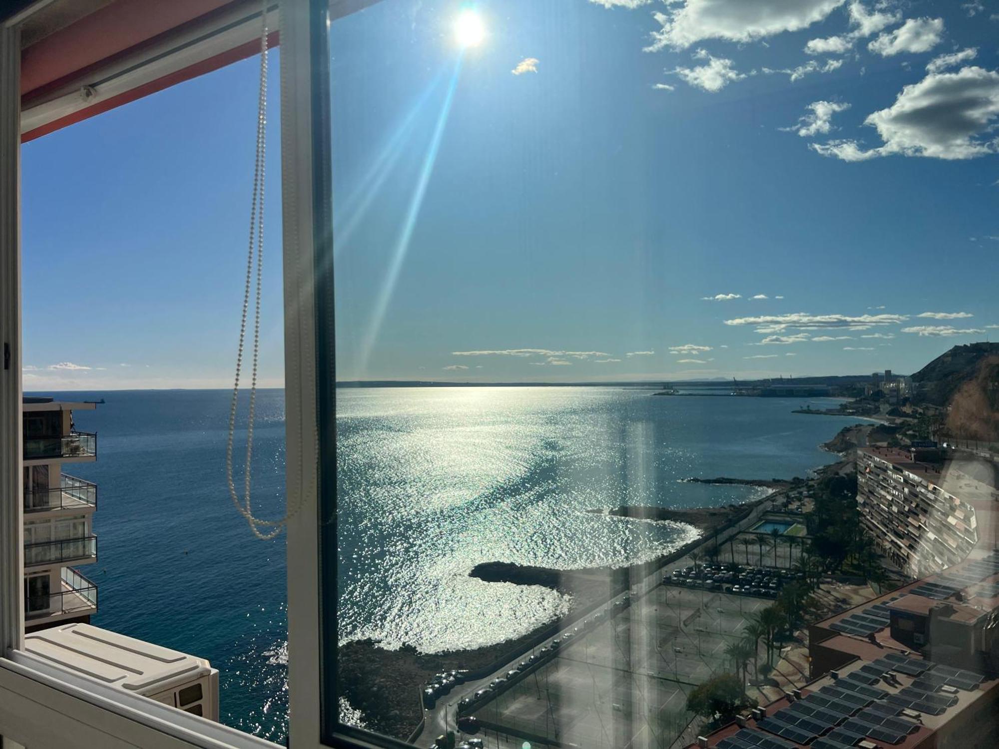 알리칸테 Vistas Al Mar. Gran Salon. Playa A 1 Minuto. Wifi 아파트 외부 사진